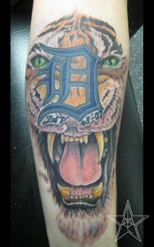 Tattoos seen in Detroit Tigers clubhouse reveal interesting stories